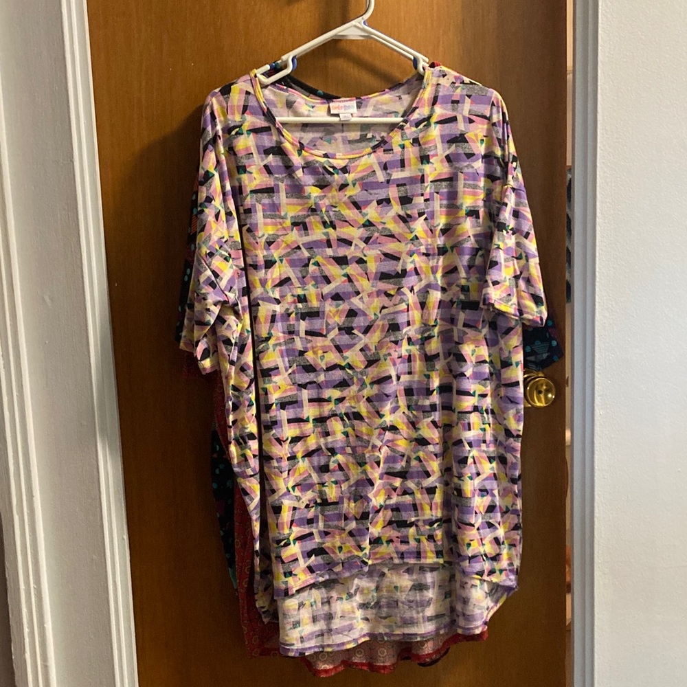 LuLaRoe Multicolor Geometric Tunic Top